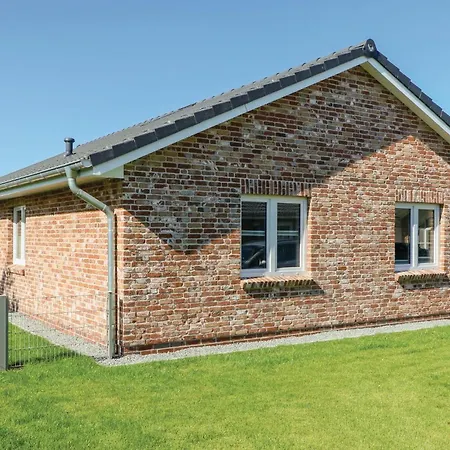 Awesome In With Kitchen Holiday home