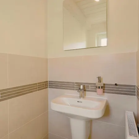 Awesome In With Kitchen בית נופש Dagebüll